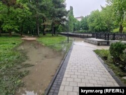 Підтоплення Гагарінського парку водами Салгира. Сімферополь, 31 травня 2023 року