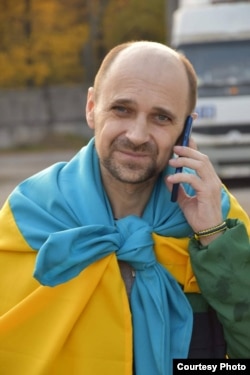 Євген Струтинський після звільнення з полону. Чоловік Валентини Струтинської, 29 жовтня 2022 року