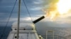 Кормова гармата прикордонного корабля «Григорий Куропятников» стріляє у Чорному морі під час навчань Sea Breeze-2021. Ілюстраційне фото