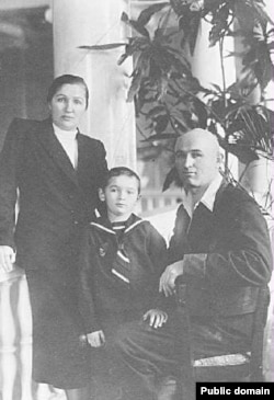 Зінаїда, Андрій і Петро Григоренки 1950 року