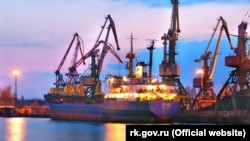 Кримський порт, ілюстраційне фото