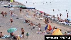 Пляж Миколаївки в серпні 2020 року