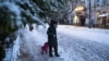 Раптовий сніг у кримській столиці спровокував затори на дорогах