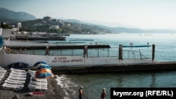 Аномальна спека в Криму: «тропічний» відпочинок в Алушті (фотогалерея)